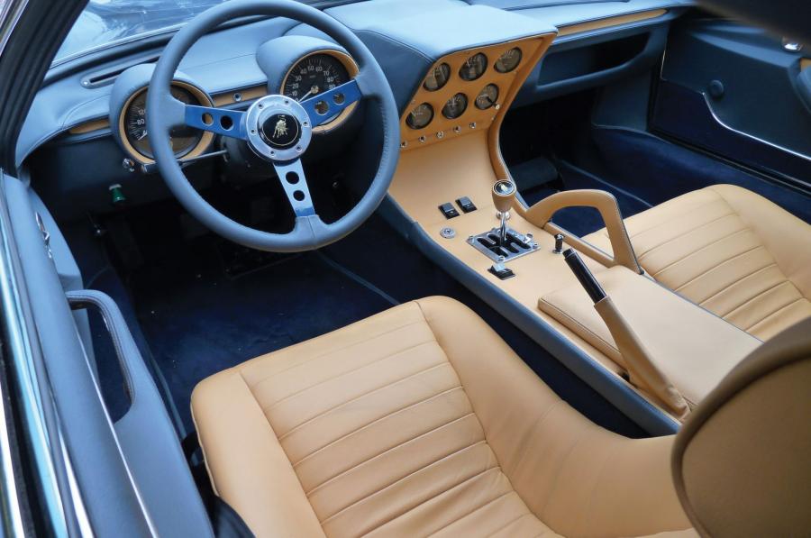  Lamborghini Miura S 1971 года  (фото 2 из 15)